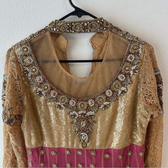 Elegant Pink and Gold Three-Piece Lehenga with Velvet Borders - Picture 10 of 16